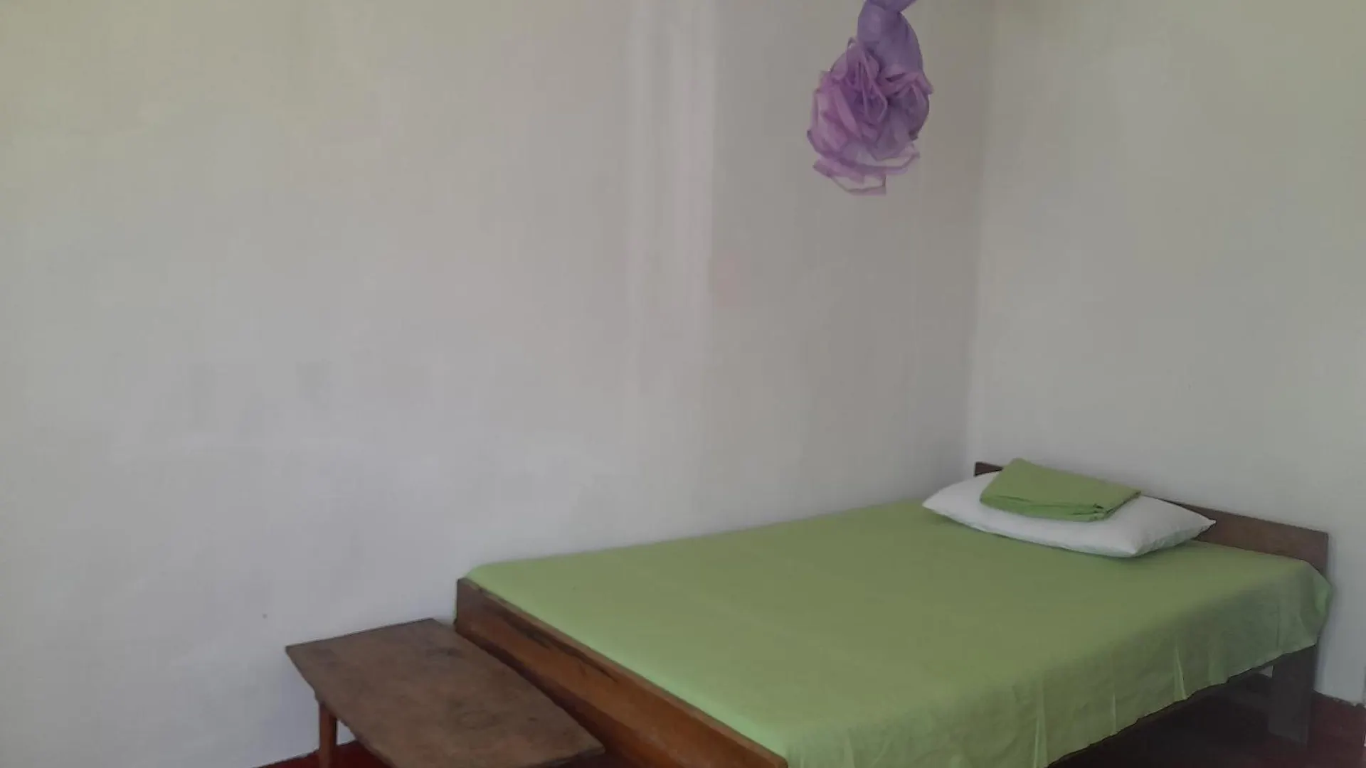 Gloria Cottage Non Ac Negombo Guest house