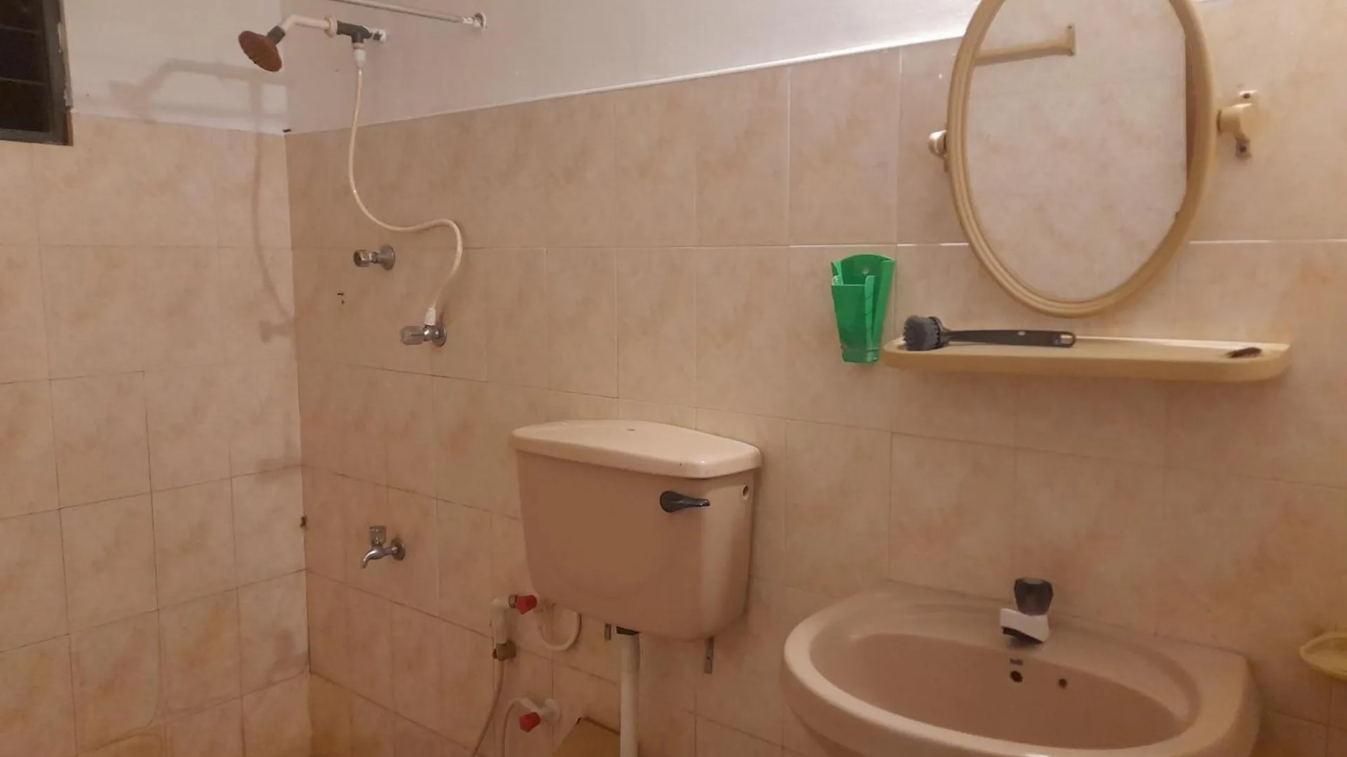 Gloria Cottage Non Ac Negombo 0*,