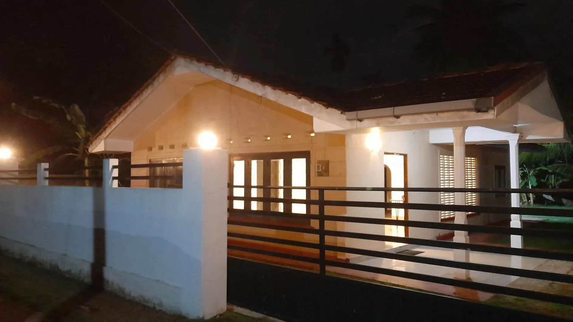 Gloria Cottage Non Ac Negombo