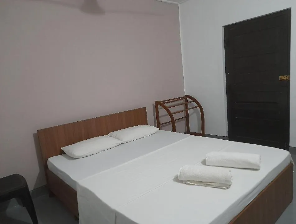 Guest house Gloria Cottage Non Ac Negombo Sri Lanka